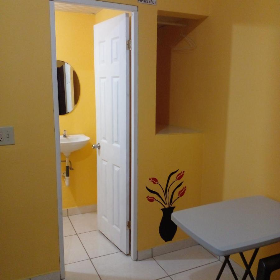 Cabanas Martina Surf Playa Guanico Pedregal Екстер'єр фото